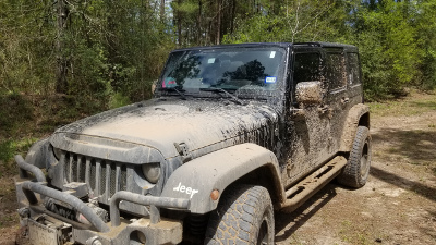 fun day on the trails with Jeep JK
